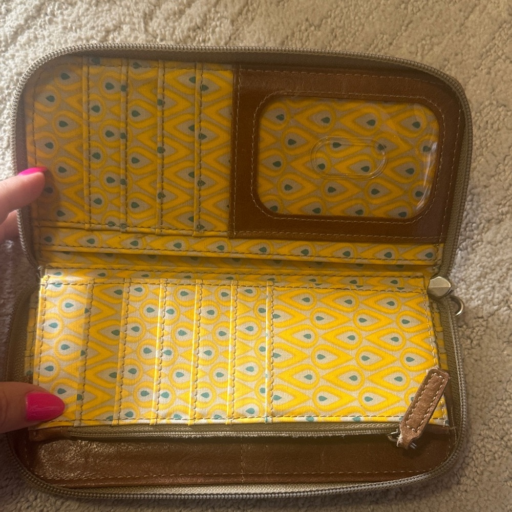 Fossil Beige Wallet with Yellow, Orange and Teal Bird Print - Picture 5 of 5